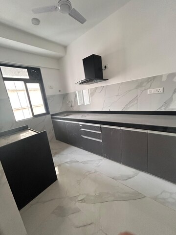 Kitchen in 3 BHK Apartment at Kandivali East – for Rent