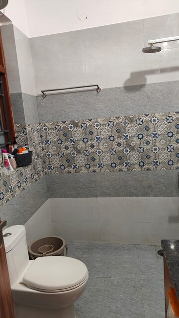 Bathroom in 1 BHK Independent House at Ansal Plaza Sector-23, Sector 23 – for Rent