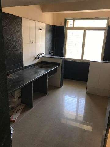 Kitchen in 3 BHK Apartment at Kandivali East – for Rent