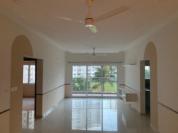Room in 3 BHK Apartment at L&T Raintree Boulevard, Hebbal – for Rent