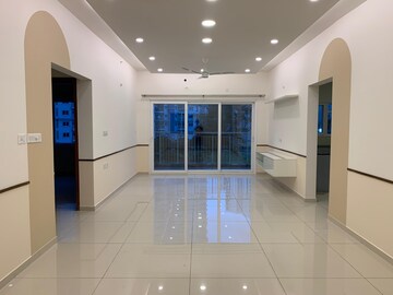 3 BHK Apartment For Rent in L&T Raintree Boulevard, Hebbal