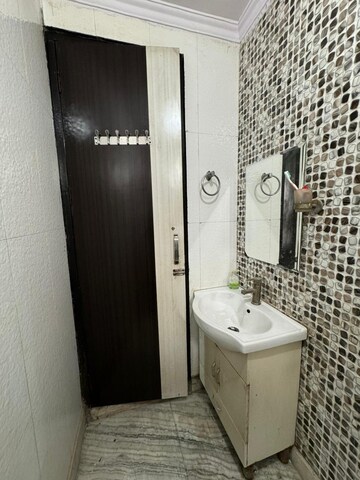 Bathroom in 1 BHK Builder Floor at Mahavir Enclave 1 – for Sale
