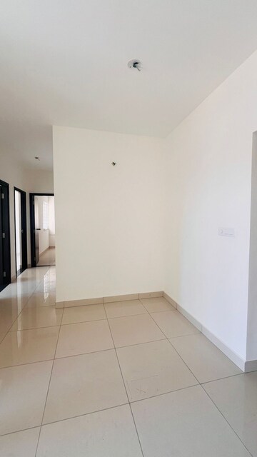Room in 3 BHK Apartment at Provident Park Square, Kanakapura Road – for Sale