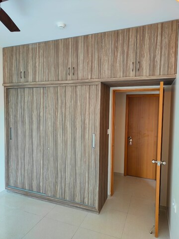 Room in 2 BHK Apartment at Sobha Dream Gardens, Thanisandra Main Road – for Rent