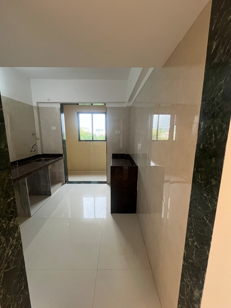 Kitchen, kandivali east 3 Bedroom 985 Sq.Ft. Apartment In Kandivali East Mumbai 8202347