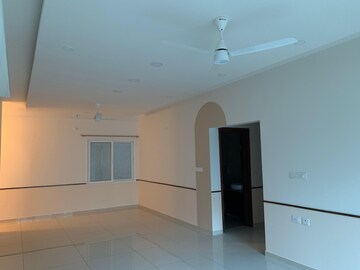 3 BHK Apartment For Rent in L&T Raintree Boulevard, Hebbal
