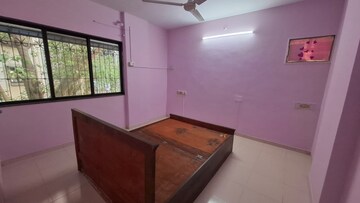 Room in 2 BHK Apartment at Akhil Sundaram, Kandivali West – for Rent