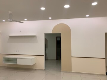 Furnished Amenities in 5 BHK Apartment at L&T Raintree Boulevard, Hebbal – for Rent