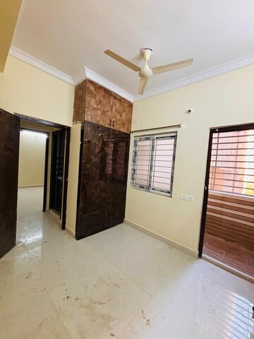 Room in 2 BHK Apartment at Raghavendra Arcade, Kondapur – for Rent