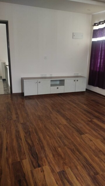 Room in 4 BHK Villa at Muppas Indraprastha, Tellapur – for Rent