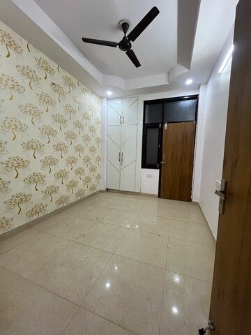 Bedroom in 3 BHK Builder Floor at Shakti Khand iv – for Sale