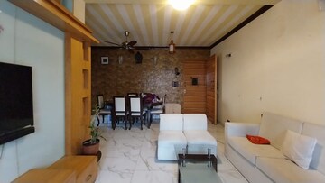 Master Bedroom in 2 BHK Apartment at Rustomjee Elanza, Malad West – for Rent