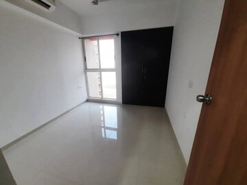 Room in 1 BHK Apartment at Birla Vanya, Kalyan West – for Rent
