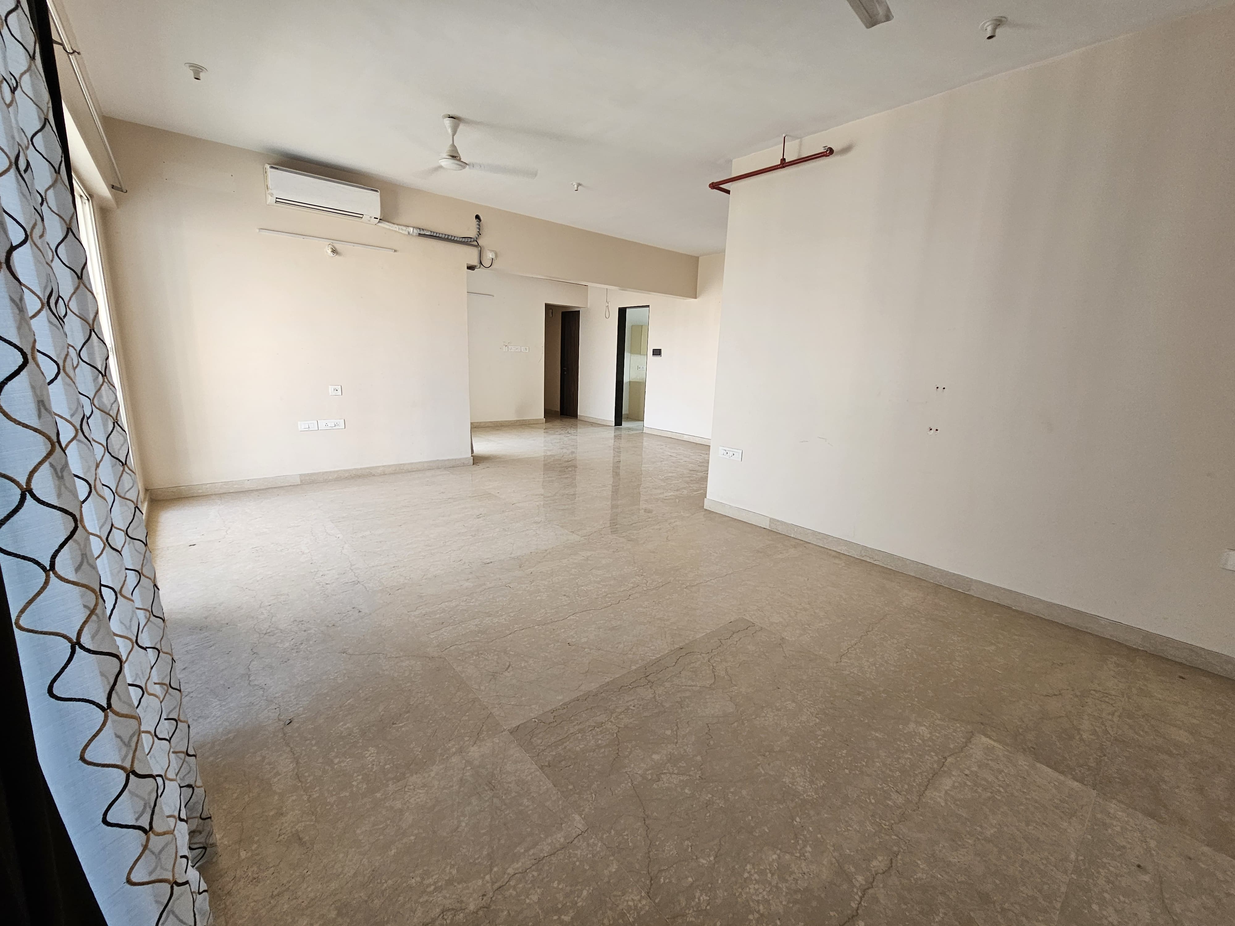 3 BHK + Pooja Room 1337 Sq.Ft. Apartment in Sheth Avalon Phase 2