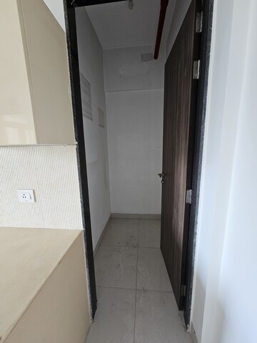 Building Lobby in 3 BHK Apartment at Sheth Avalon Phase 2, Majiwada – for Sale