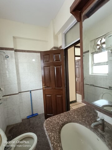 Bathroom in 2 BHK Apartment at Maple Heights, Sector 43 – for Rent