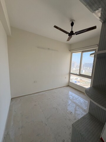 Room in 2 BHK Apartment at Signature The Millennia 2, Sector 37d – for Rent