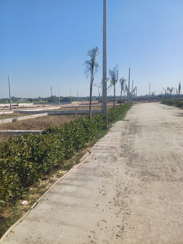  Plot For Sale in Jewar