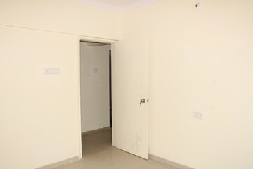 Room in 3 BHK Apartment at Andheri East – for Rent