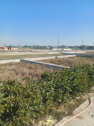 Plot For Sale in Jewar