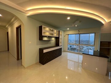 Room in 4 BHK Apartment at SNN Clermont, Hebbal – for Rent
