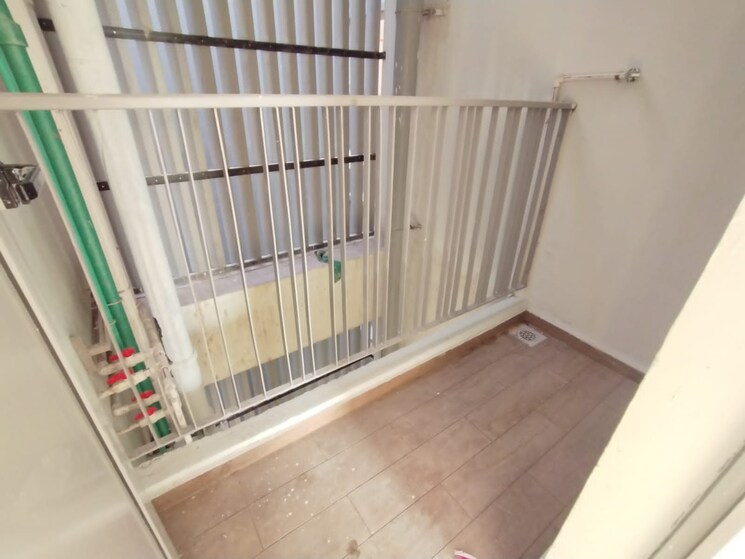 Balcony, kalpataru-immensa 2 Bedroom 808 Sq.Ft. Apartment In Kolshet Road Thane 8202902