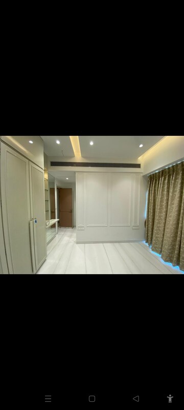 Bedroom in 2 BHK Apartment at Indiabulls Blu, Worli – for Rent