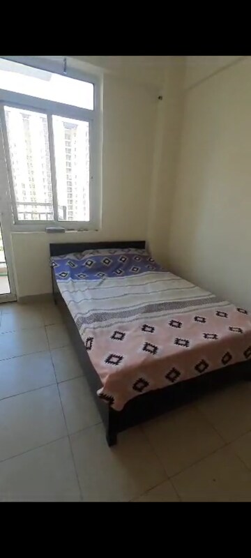 Bedroom in 2 BHK Apartment at Wave City Swamanorath, Pilkhuwa – for Rent