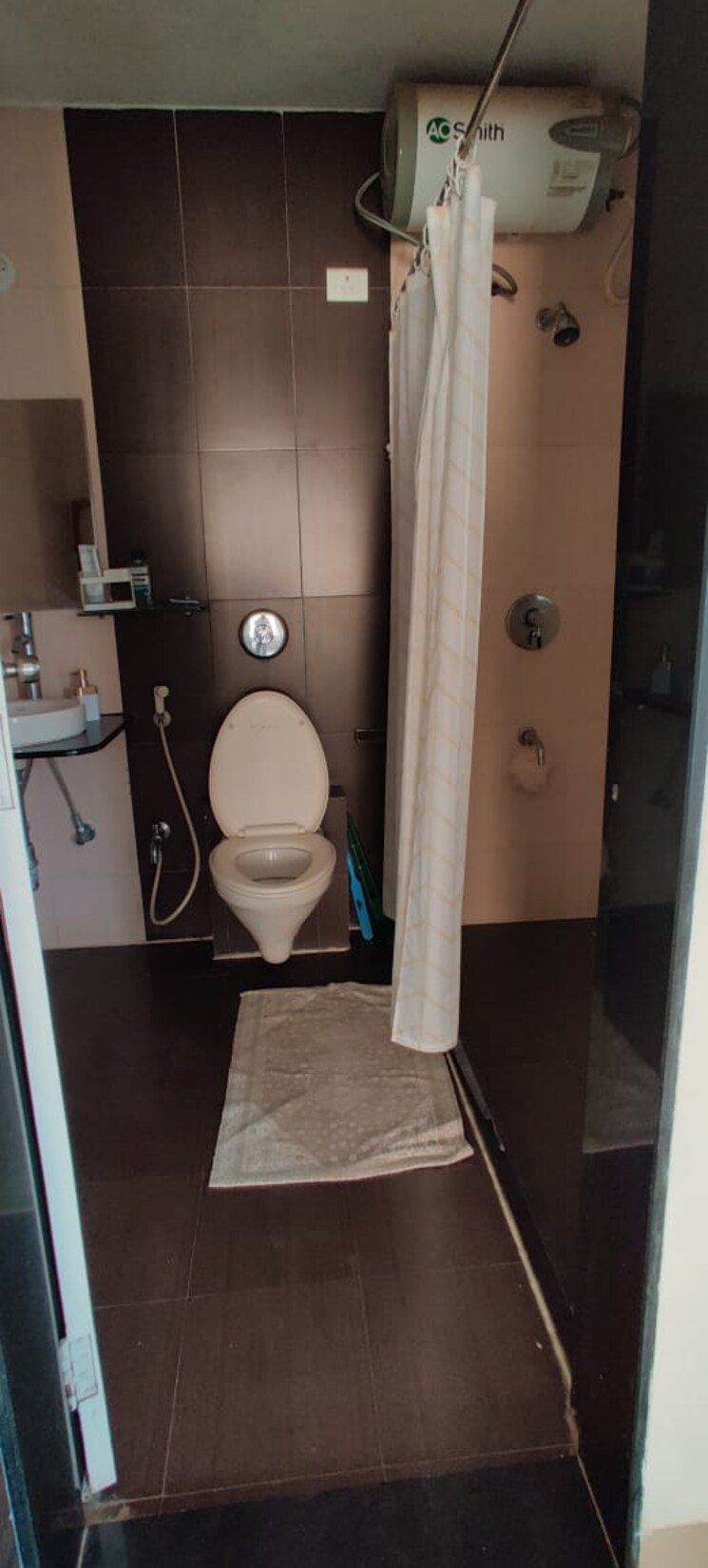 Bathroom, brahma-avenue 3 Bedroom 1500 Sq.Ft. Apartment In Kondhwa Pune 8202932