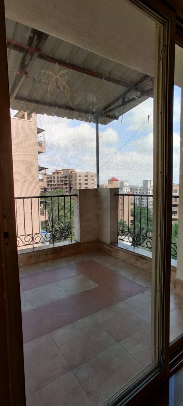 Balcony, brahma-avenue 3 Bedroom 1500 Sq.Ft. Apartment In Kondhwa Pune 8202932