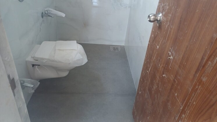 Bathroom, thane west 2 Bedroom 727 Sq.Ft. Apartment In Thane West Thane 8202964