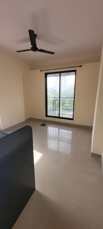 Room in 1 RK Apartment at Beauty Heights, Bhandup West – for Sale