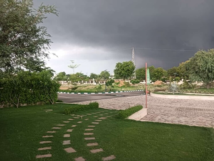 Garden, aryan-yaduraj-oxygen-acres  150 Sq.Yd. Plot In Prithvisinghpura At Naiwala Jaipur 8202961