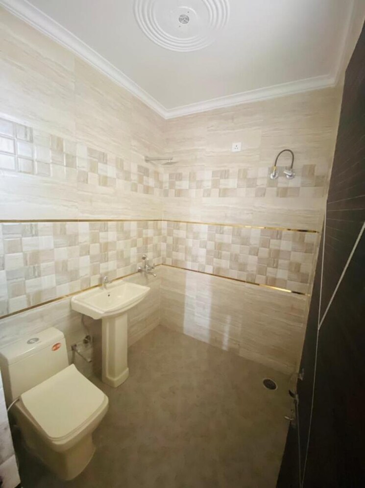 Bathroom, sector 117 2 Bedroom 1080 Sq.Ft. Builder Floor In Sector 117 Mohali 8202976