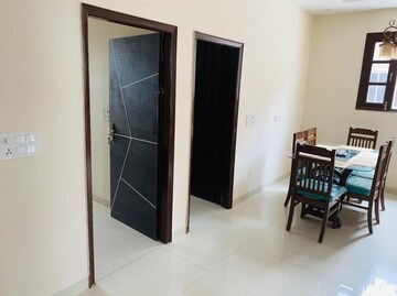  2 BHK Builder Floor at Sector 117 – for Sale