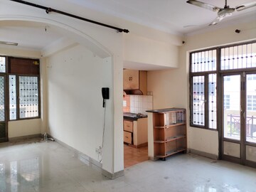 Room in 2 BHK Apartment at Jaipurias Sunrise Greens, Ahinsa Khand 1 – for Rent