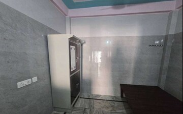 Building Lobby in 2 BHK Apartment at Aliganj – for Rent