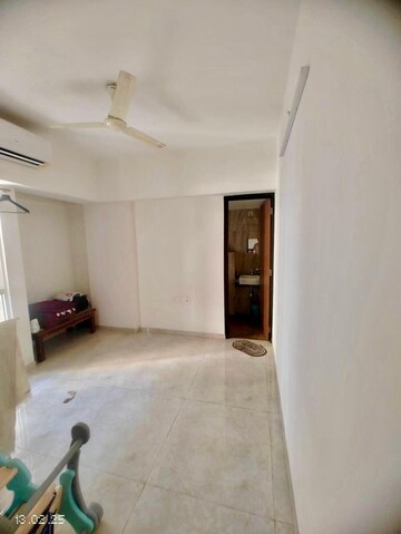 Bathroom in 3 BHK Apartment at Lodha Amara, Kolshet Road – for Sale