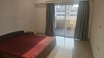 Bedroom in 4 BHK Apartment at Lokhandwala Minerva Mahalaxmi, Mahalaxmi – for Rent