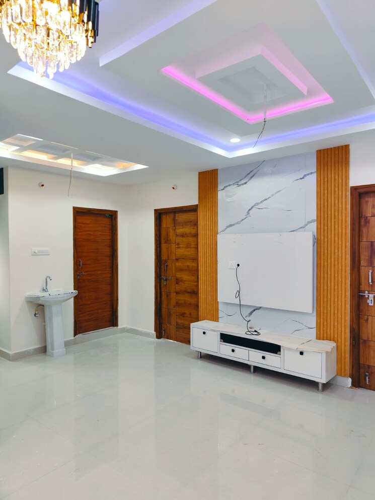 Room, suraram 5 Bedroom 122 Sq.Mt. Independent House In Suraram Hyderabad 8203115