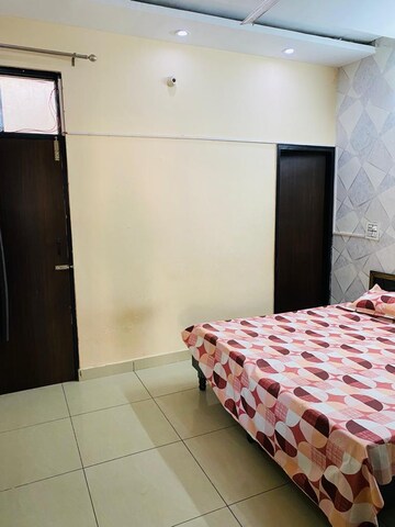 Room in  Pg at Model Town – for Rent