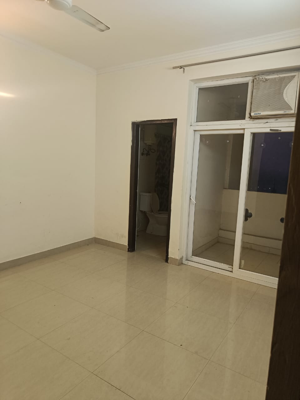 3 BHK Apartment For Sale in Amrapali Silicon City