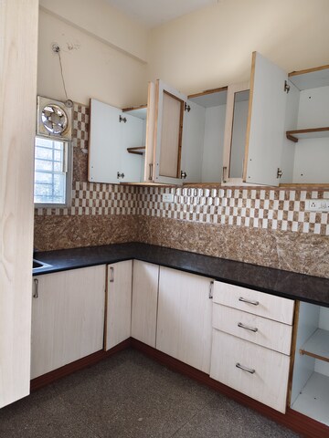 Kitchen in 1 BHK Apartment at Halasuru – for Rent
