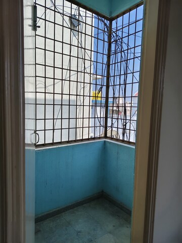 Room in 1 BHK Apartment at Halasuru – for Rent