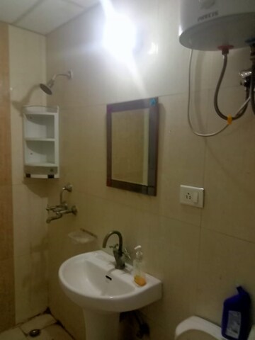 Master Bedroom in 3 BHK Apartment at Amrapali Silicon City, Sector 76 – for Sale