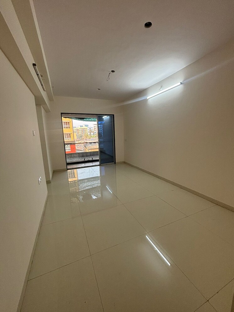 Living Room, sai-samarth-enclave 1 Bedroom 525 Sq.Ft. Builder Floor In Chakki Naka Thane 8203269