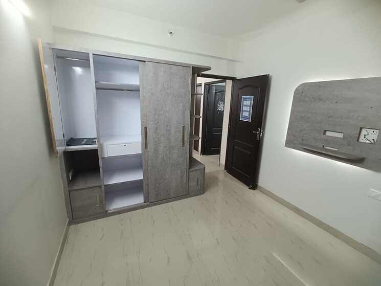Room, amrapali-silicon-city 2 Bedroom 1180 Sq.Ft. Apartment In Sector 76 Noida 8203272