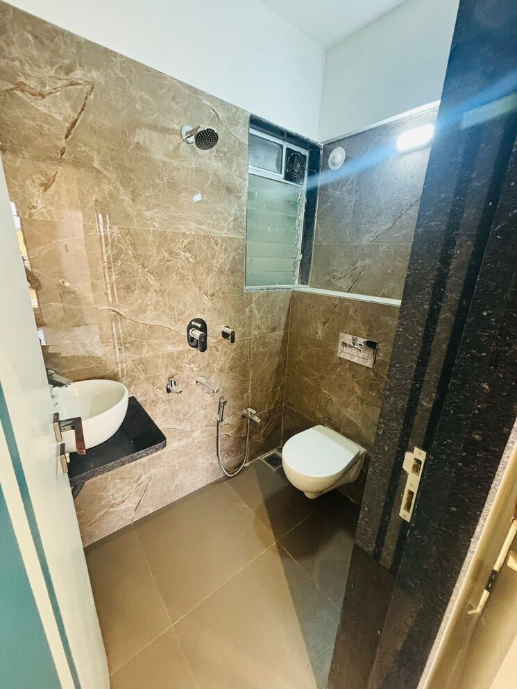 Bathroom, sai-samarth-enclave 2 Bedroom 708 Sq.Ft. Builder Floor In Chakki Naka Thane 8203284