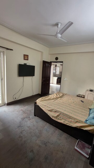 Bedroom in 3 BHK Apartment at Amrapali Silicon City, Sector 76 – for Sale