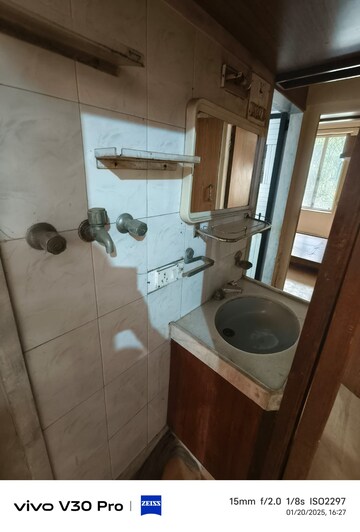 Bathroom in 1 BHK Apartment at Vishwas CHS, Santacruz East – for Rent